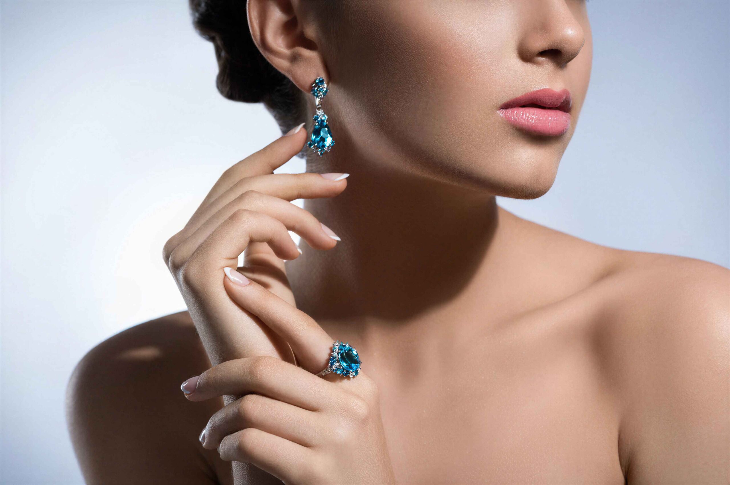 Waco-Jewelers-Earrings-2-scaled.jpg