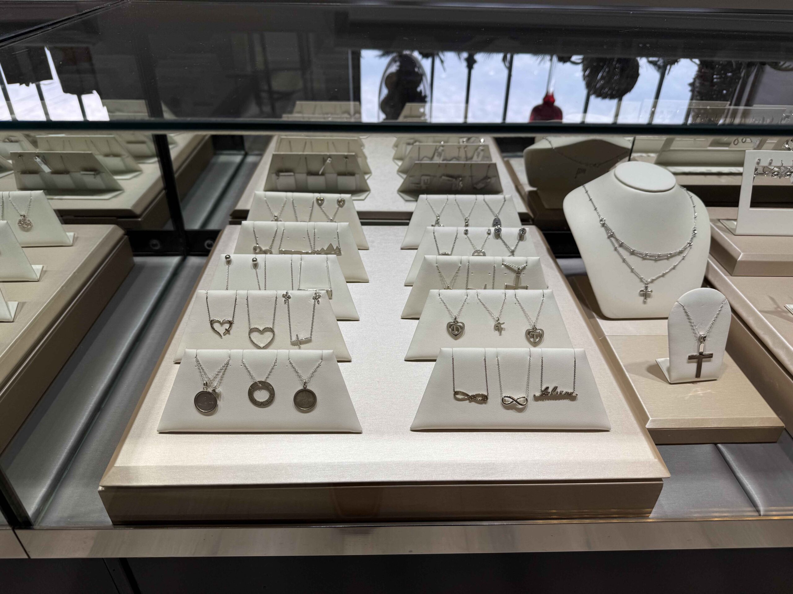 Waco-Jewelers-Necklaces-24-scaled.jpg